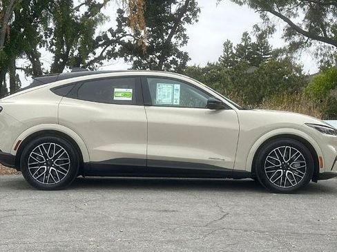 Certified 2025 Ford Mustang Mach-E Premium AWD/4WD image 3