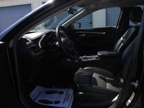 Used 2020 Chevrolet Impala LT FWD image 20