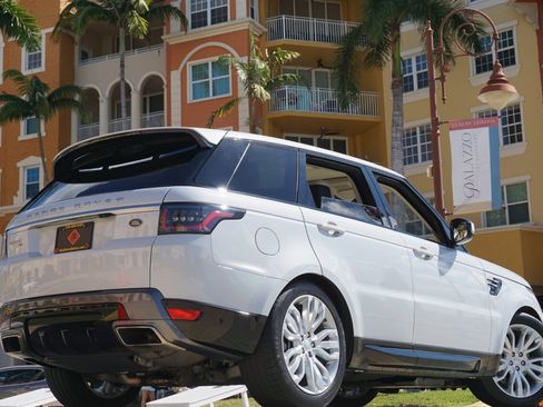 Used 2019 Land Rover Range Rover Sport HSE image 57