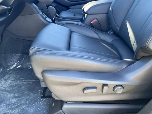 New 2025 Subaru Ascent Bronze Edition w/ Onyx Package image 16