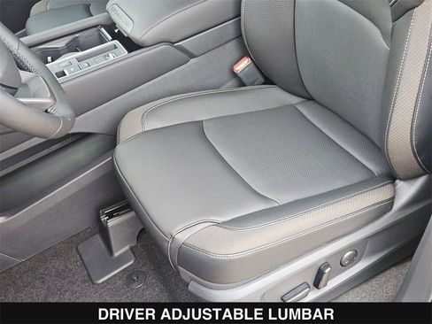 New 2026 Nissan Pathfinder SL image 16