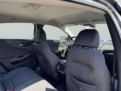 Used 2016 Chevrolet Malibu LT FWD image 45