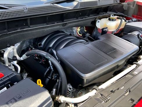 Used 2023 Chevrolet Silverado 1500 LT RWD image 32
