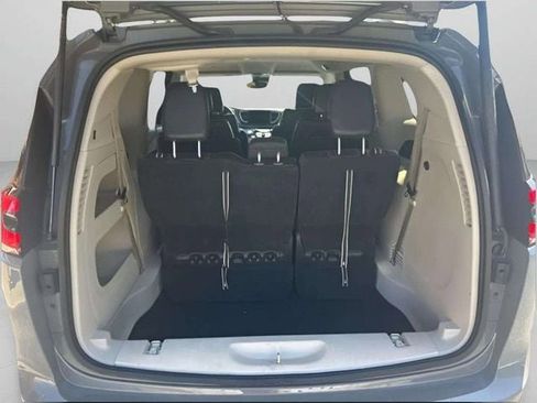 Used 2019 Ford Expedition Max Limited AWD/4WD image 10
