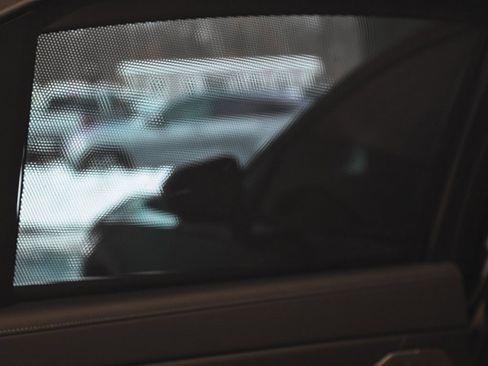 Used 2023 BMW i7 xDrive60 w/ Parking Assistance Package image 13