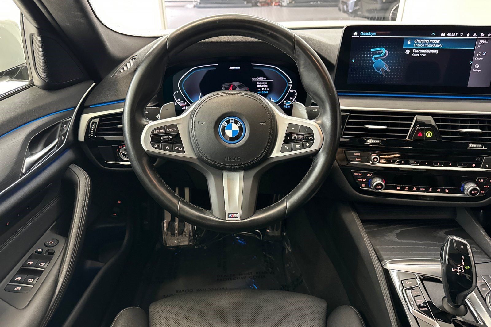 Certified 2023 BMW 530e w/ M Sport Package RWD image 31