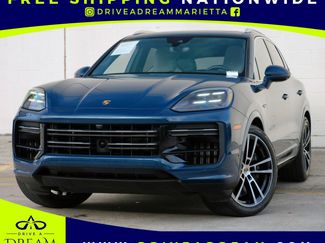 Used 2024 Porsche Cayenne Turbo AWD/4WD video 1
