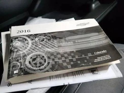 Used 2016 Chevrolet Colorado W/T w/ WT Convenience Package image 41