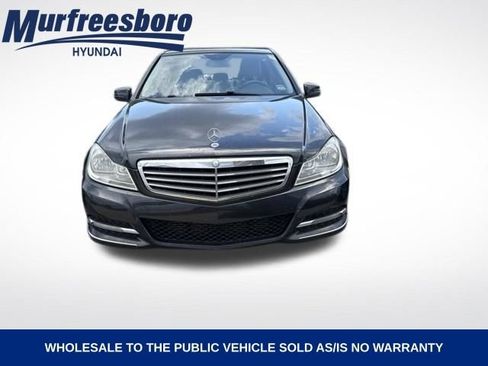 Used 2013 Mercedes-Benz C 250 Sedan image 3
