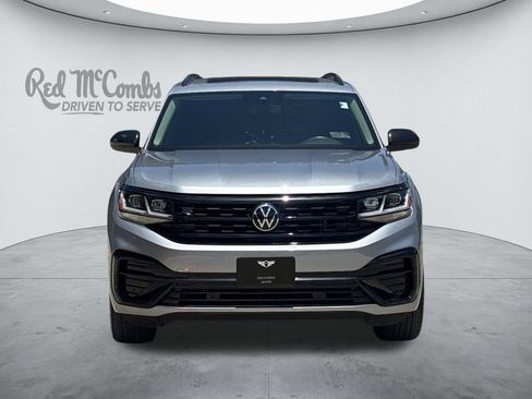 Used 2023 Volkswagen Atlas SEL R-Line AWD/4WD image 9