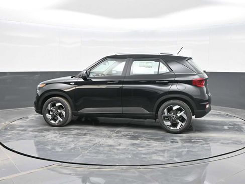 New 2026 Hyundai Venue SEL image 5