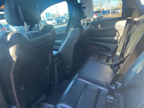 Used 2017 Jeep Grand Cherokee Limited image 14