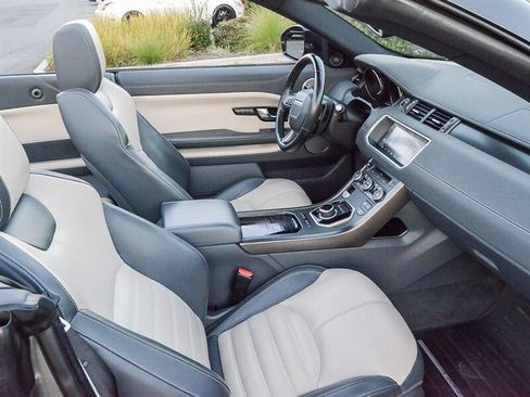 Used 2018 Land Rover Range Rover Evoque HSE Dynamic image 20