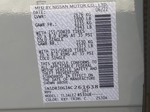 Used 2022 Nissan Pathfinder Platinum w/ Cargo Package FWD image 12