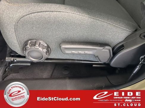 New 2026 Jeep Gladiator Sport image 13