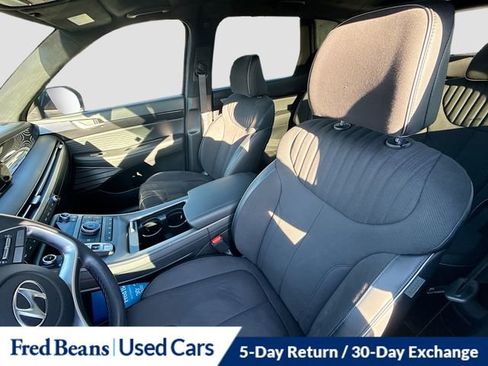 Used 2024 Hyundai Palisade Calligraphy image 22