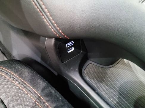 Used 2024 Honda HR-V Sport image 27
