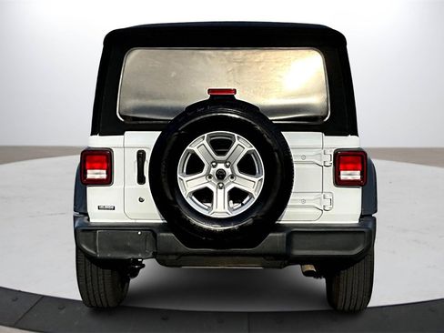 Used 2019 Jeep Wrangler Unlimited Sport S image 7