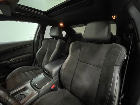 Used 2022 Dodge Charger R/T w/ Plus Group image 13