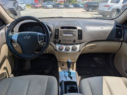 Used 2009 Hyundai Elantra GLS FWD image 30