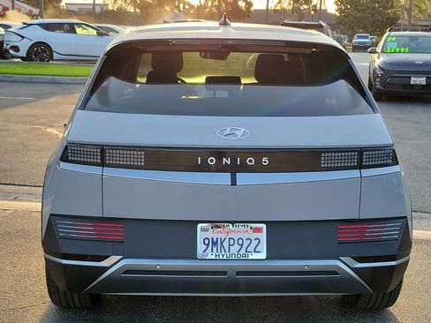 Certified 2024 Hyundai Ioniq 5 SEL RWD image 4