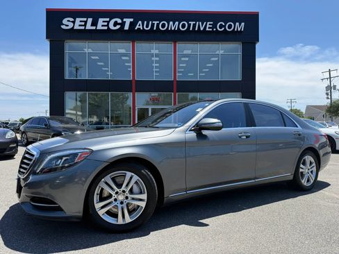 Used 2017 Mercedes-Benz S 550 4MATIC Sedan image 1