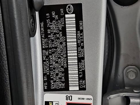 Certified 2025 Lexus ES 350 w/ Premium Package image 29