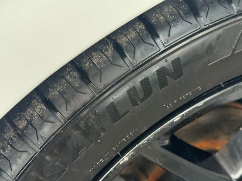 Used 2023 Honda Civic Sport image 11