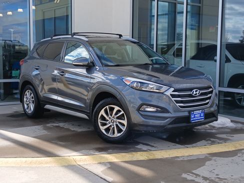 Used 2018 Hyundai Tucson SEL Plus image 2