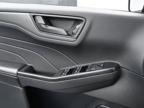 Used 2025 Ford Escape Active FWD image 6