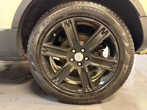 Used 2014 Land Rover Range Rover Evoque Pure Plus AWD/4WD image 33