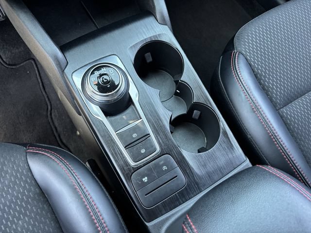 Used 2025 Ford Escape ST-Line Select AWD/4WD image 25