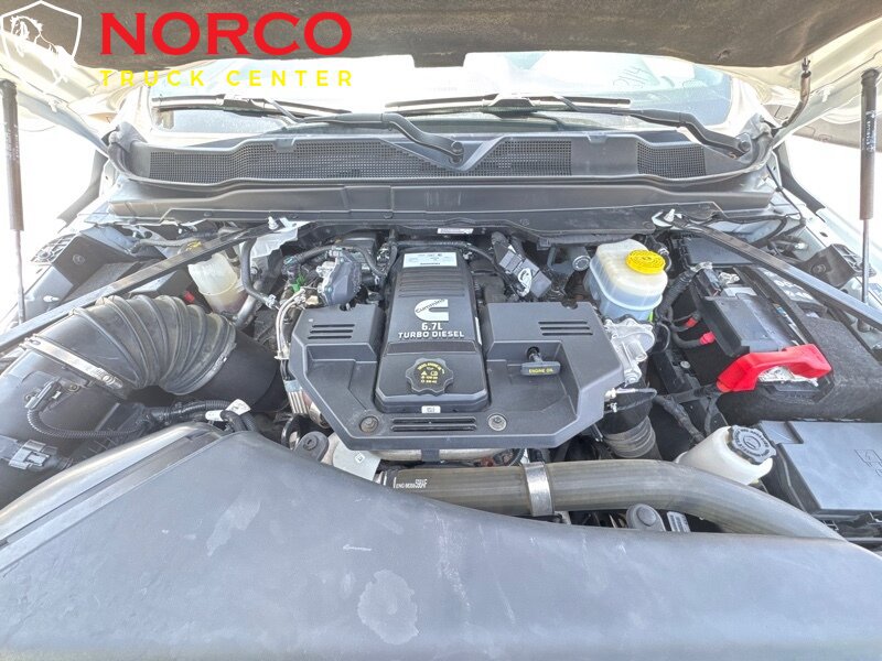 Used 2024 RAM 2500 Big Horn AWD/4WD image 27