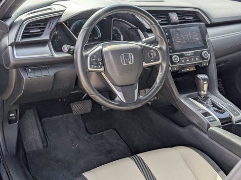 Used 2018 Honda Civic EX-T image 16