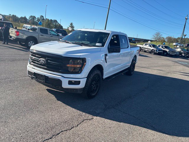 Used 2025 Ford F150 XLT w/ Equipment Group 301A Standard AWD/4WD image 8