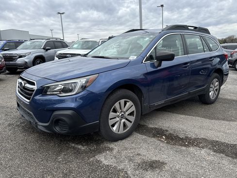 Used 2019 Subaru Outback 2.5i image 7