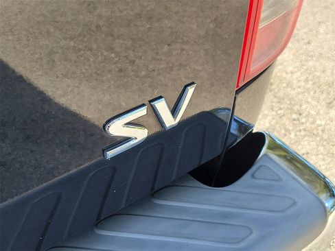 Used 2015 Nissan Frontier SV w/ SV Value Truck Package image 7