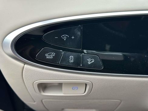New 2026 Genesis GV70 2.5T Select AWD/4WD image 31
