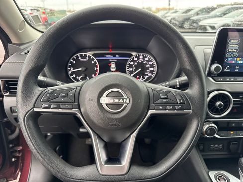 Used 2024 Nissan Sentra SV image 19