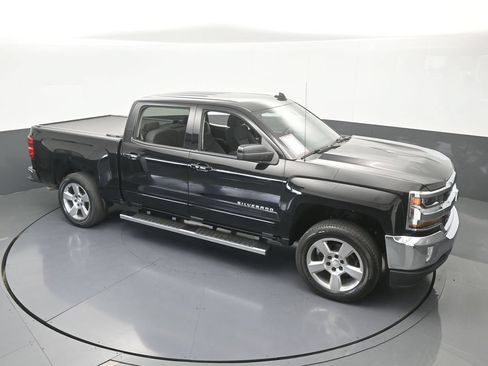 Used 2018 Chevrolet Silverado 1500 LT w/ All Star Edition RWD image 49