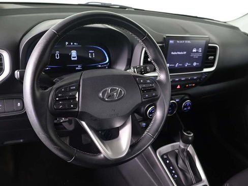 Certified 2024 Hyundai Venue SEL FWD image 24