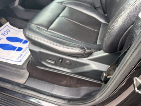 Used 2021 Ford Expedition XLT image 21