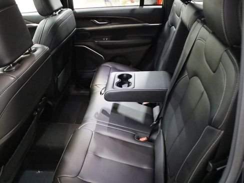 New 2026 Jeep Grand Cherokee Limited image 26