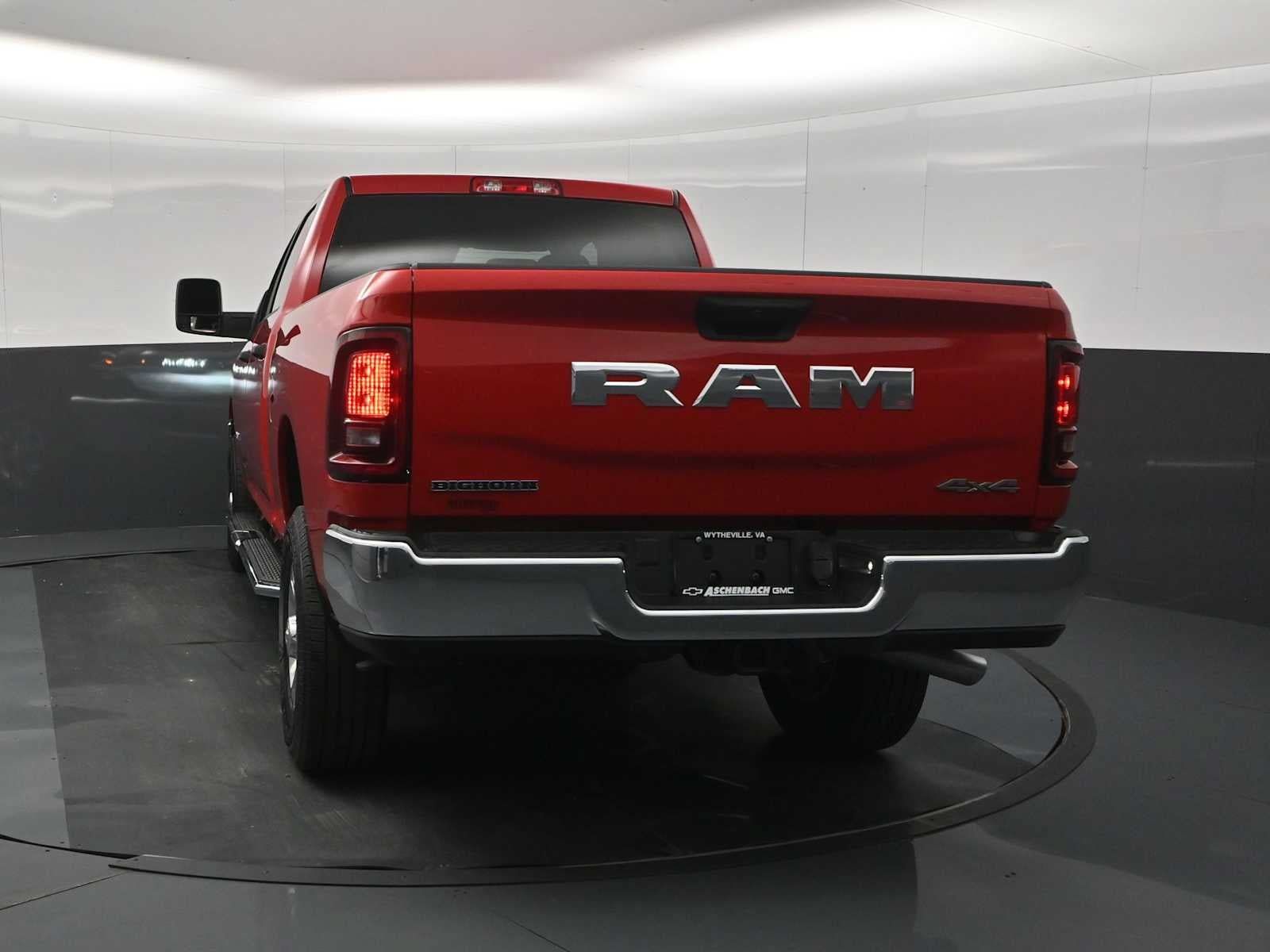 Used 2026 RAM 2500 Big Horn AWD/4WD image 6