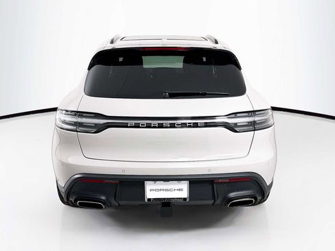 New 2026 Porsche Macan image 10