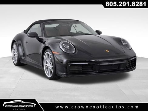 Used 2024 Porsche 911 Carrera RWD image 9