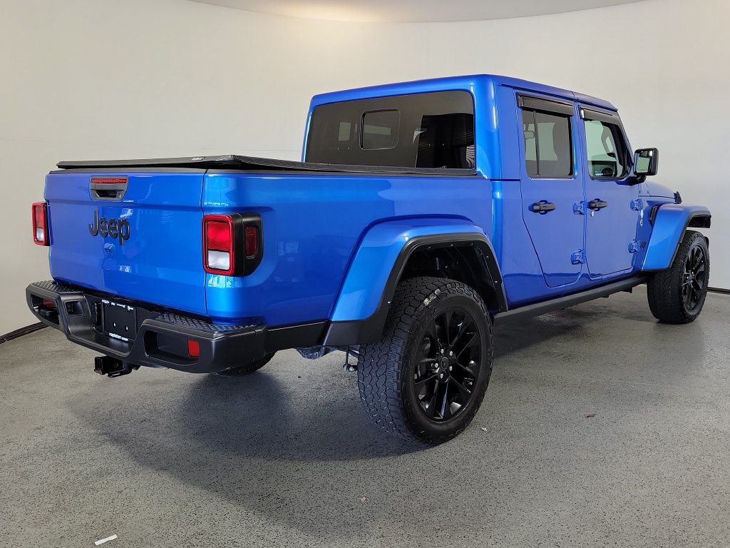 Used 2024 Jeep Gladiator Sport AWD/4WD image 6