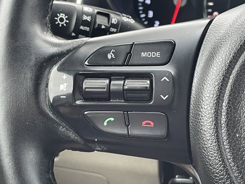 Used 2018 Kia Sorento EX AWD/4WD image 5