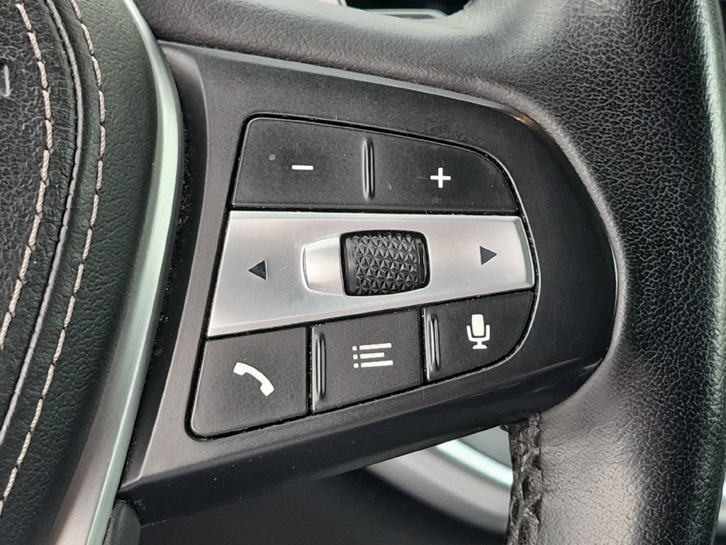 Used 2019 BMW X5 xDrive40i w/ Premium Package 2 AWD/4WD image 18