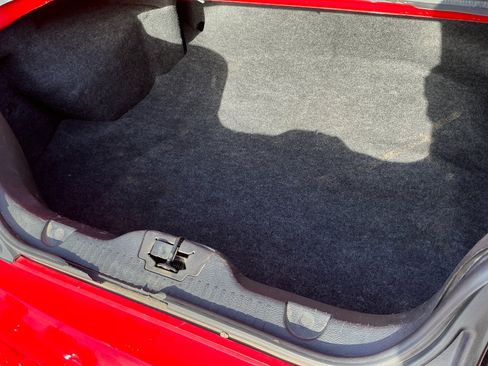 Used 2013 Ford Mustang Premium image 21